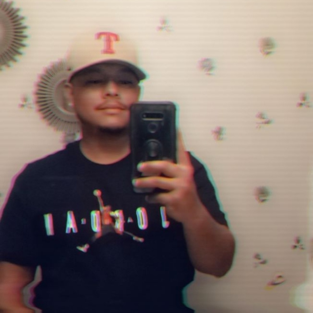 Meet your Posher, Yovani